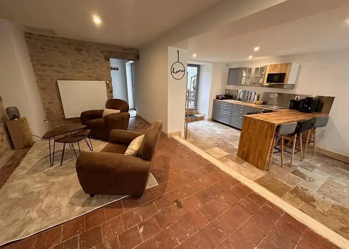 Au Petit Langres Logement Centre-Ville